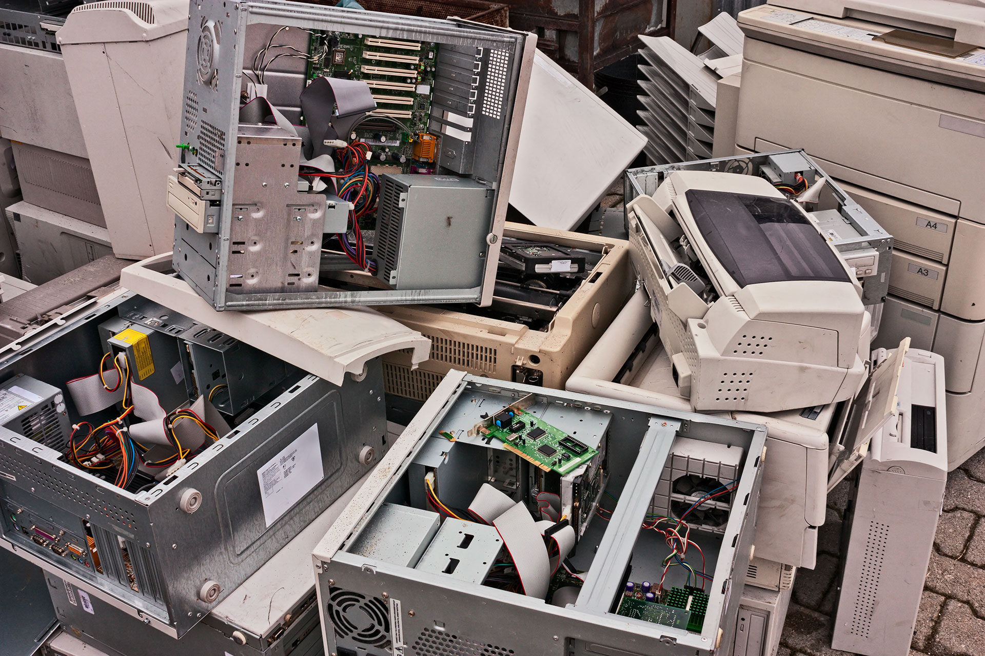 Recycling Your Hard Drive Could Be A Major Liability